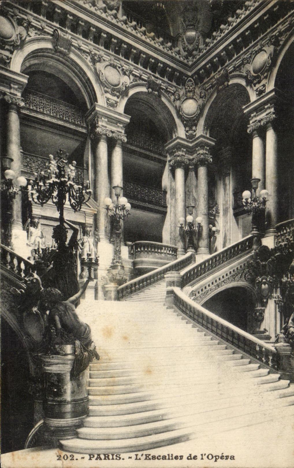 CPA Paris Escalier de l'Opera