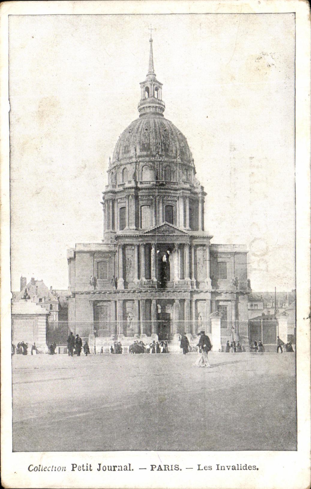 CPA Collection Petit Journal Paris Les invalides