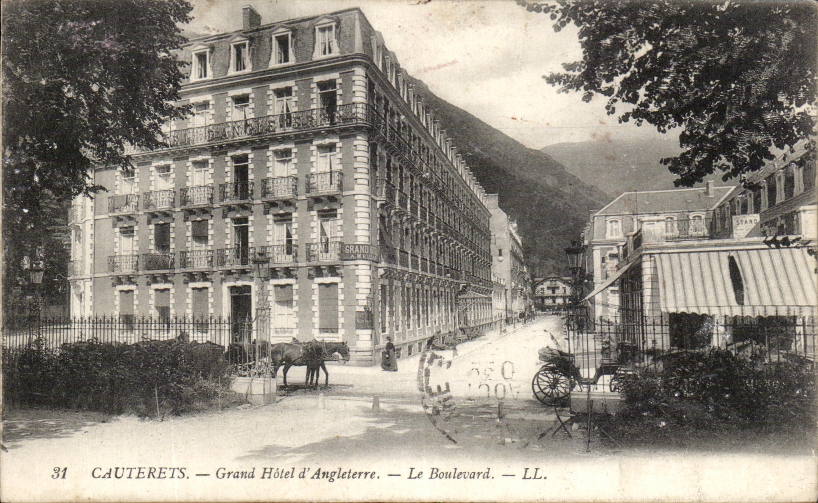 Cauterets — Grand Hôtel d'Angleterre — Le Boulevard — LL.