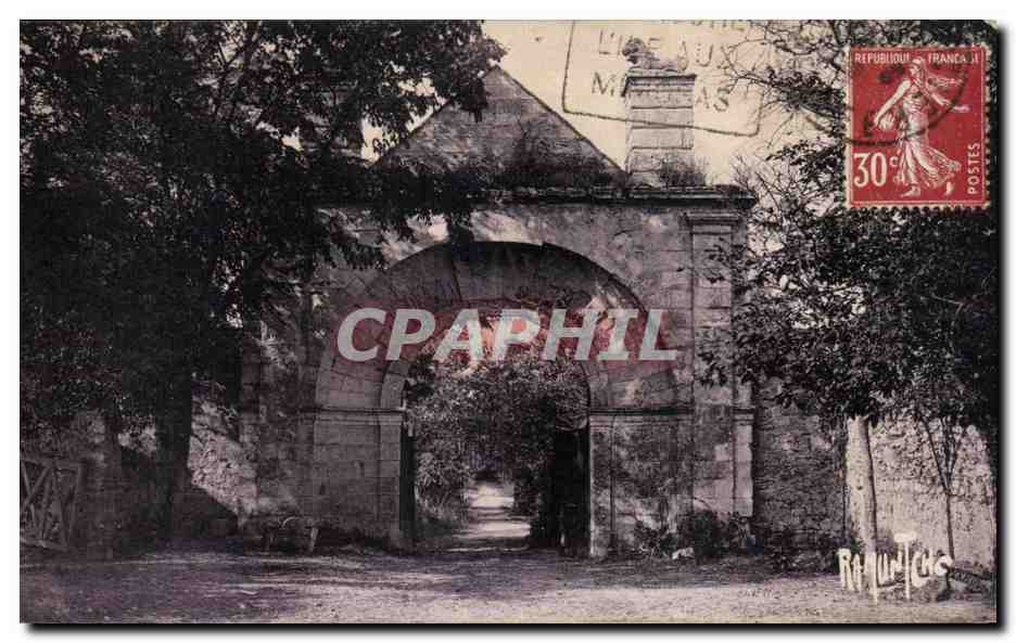 Porte aux Lions — Abbaye de la Blanche — Éditions Artistiques Raymond Bergovin