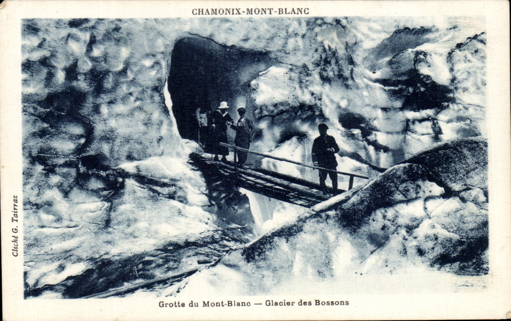 CPA Chamonix Mont Blanc Grotte Du Mont Blanc Glacier Des Bossons