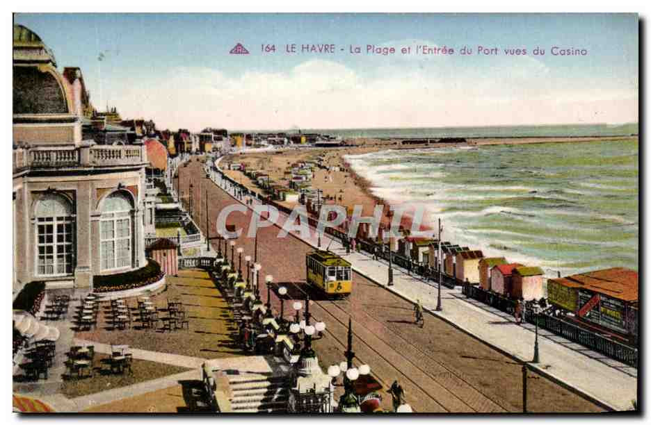 CPA La Havre La plage et l'Entree du Port vues du Casino