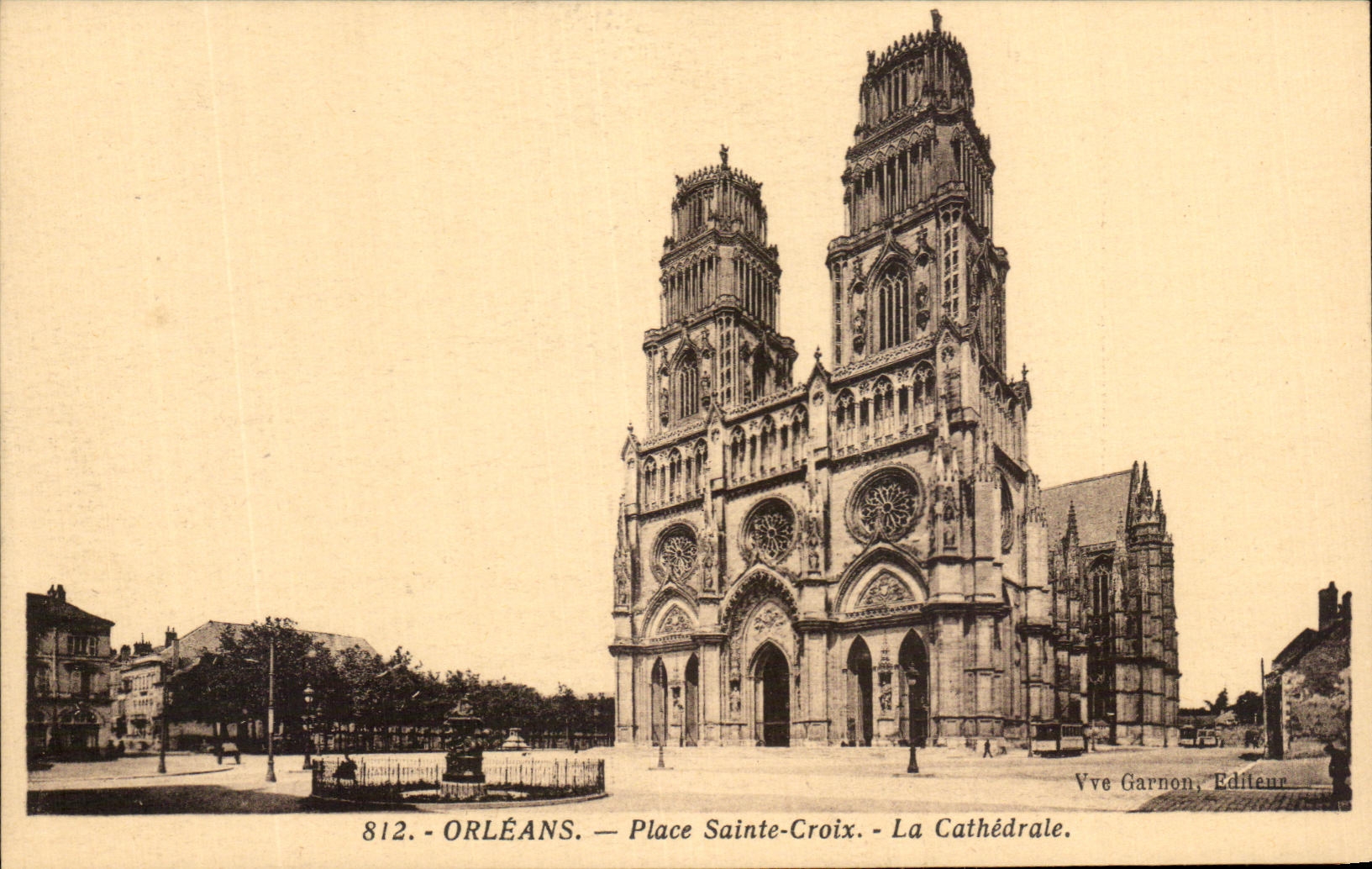 CPA Orleans Place Sainte Croix La Cathedrale