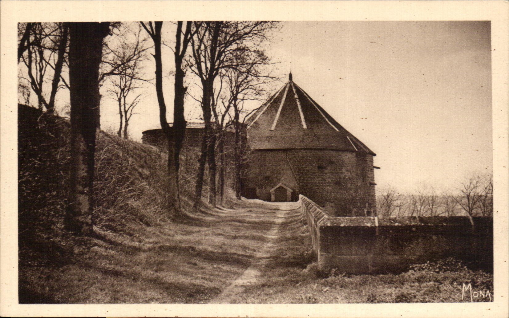 CPA Les Petits Tableaux De Langres Tour D'Orval Et Tour Navarre