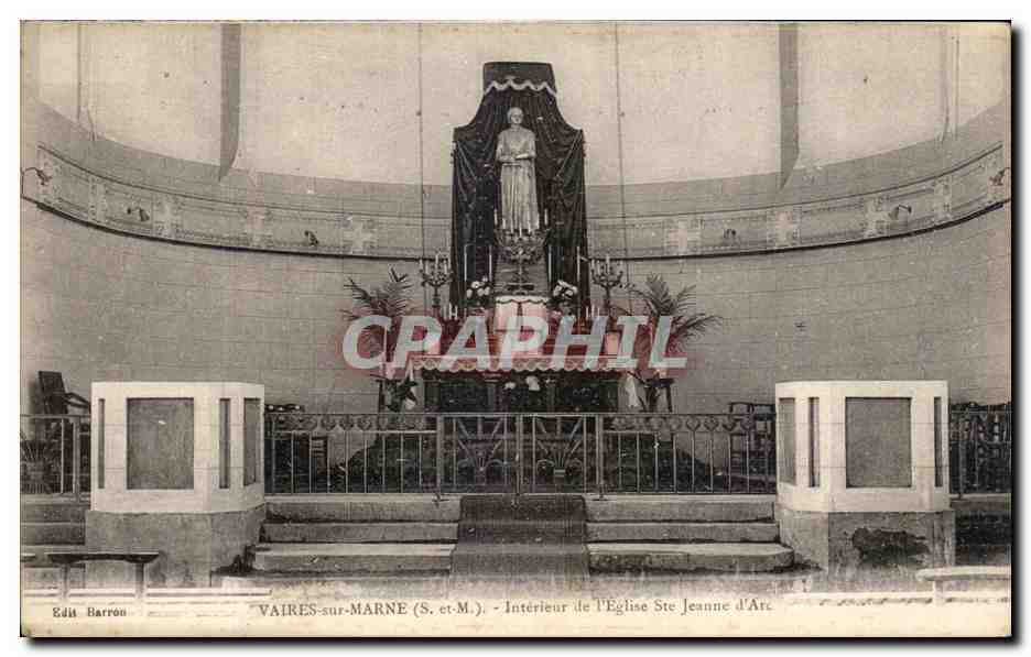 CPA Vaires Sur Marne Interieur De l'Eglise Ste Jeanne d'Arc