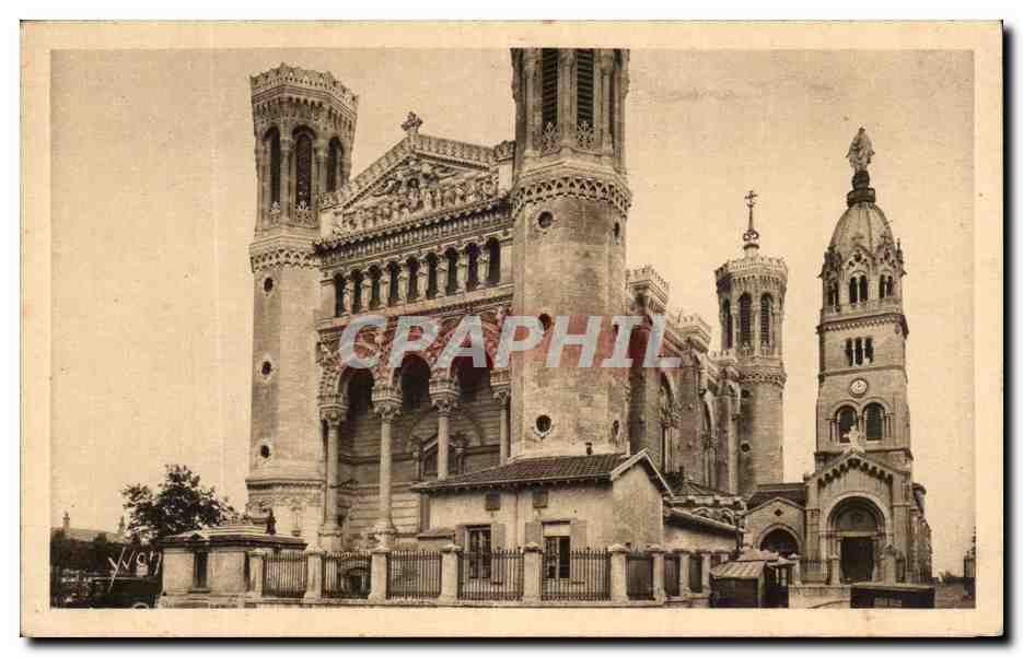 CPA La Douce France Lyon Notre Dame de Fourviere