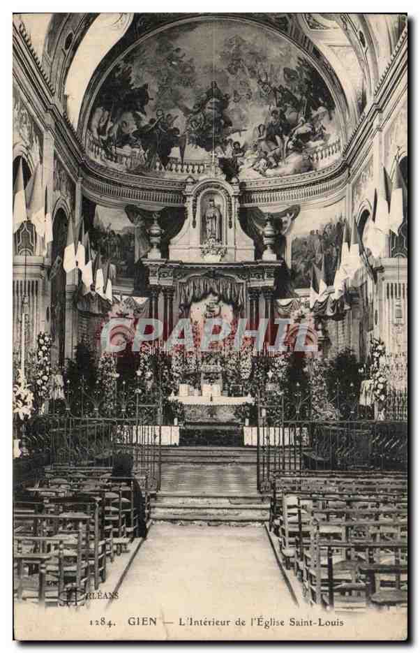 CPA Gien L'Interieur de l'Eglise Saint Louis