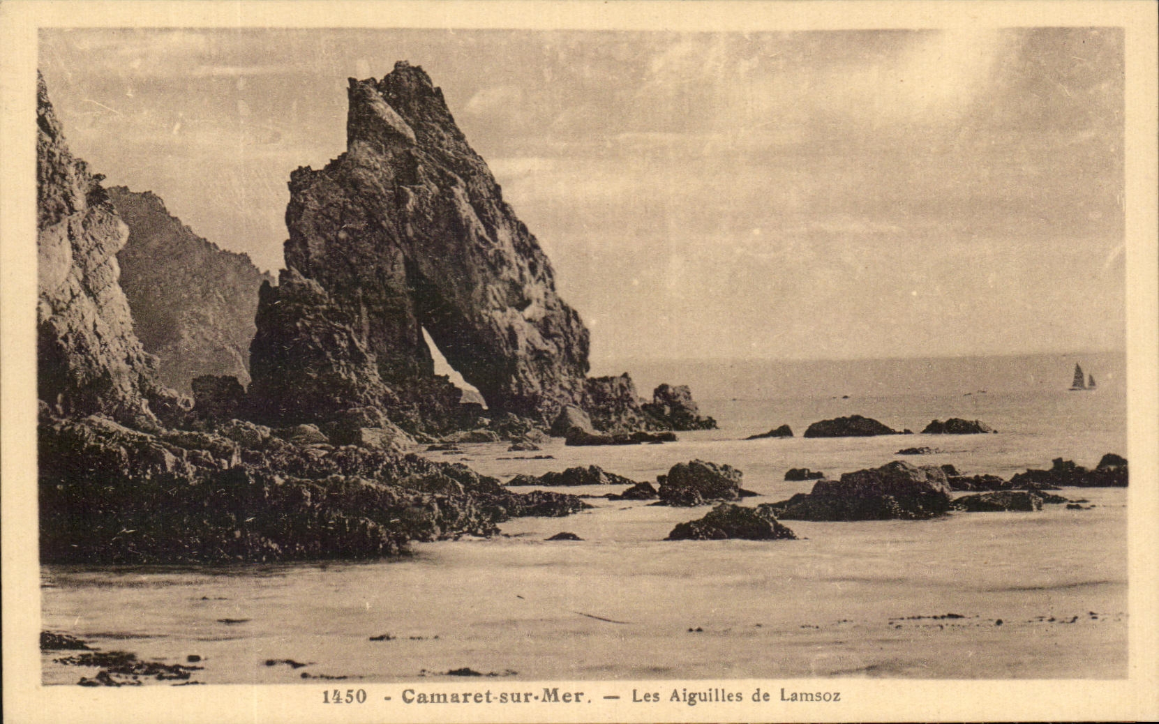 CPA Camaret sur Mer Les Aiguilles de Lamsoz