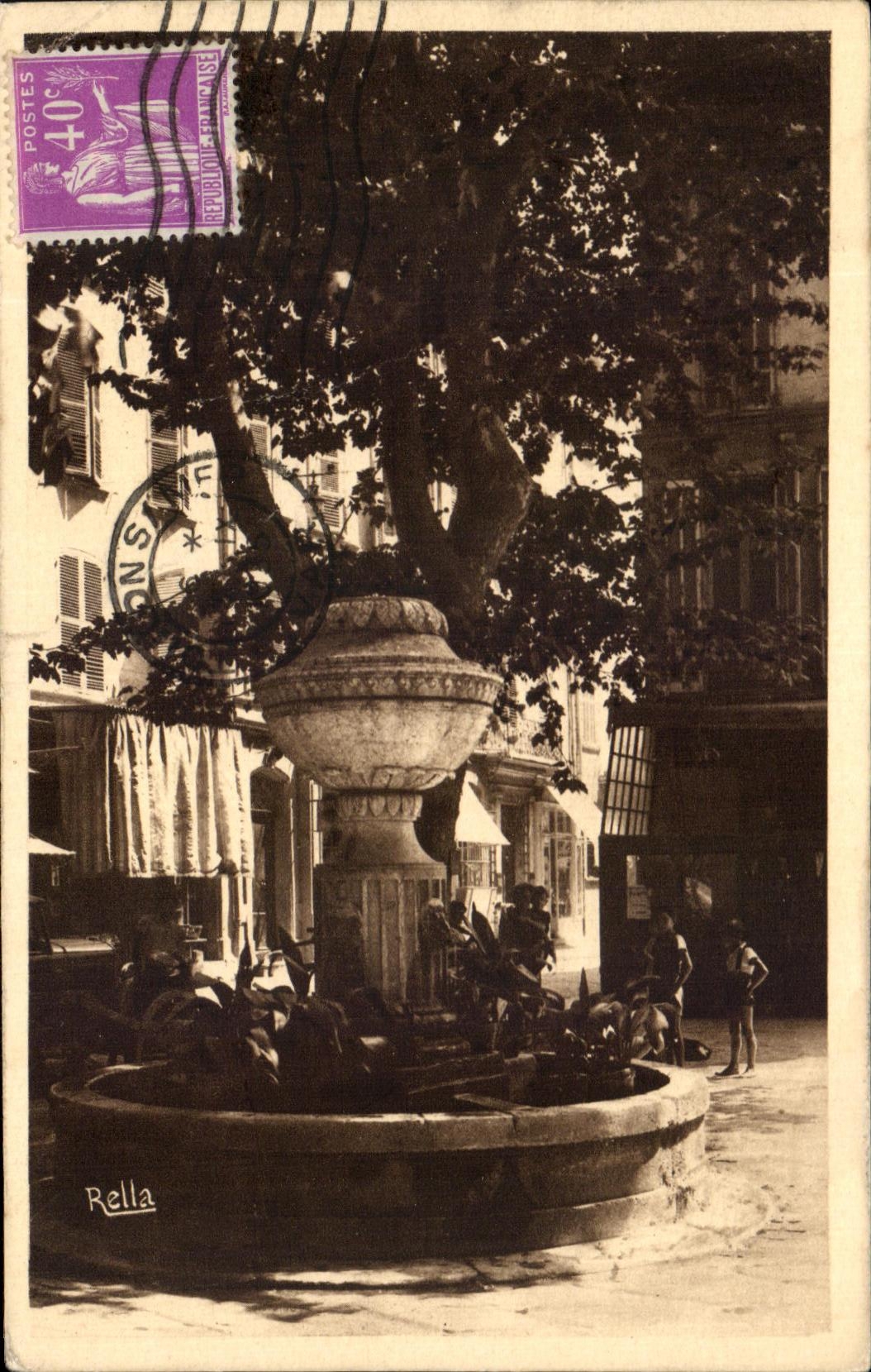 CPA Toulon Fontaine De La Place Suchet