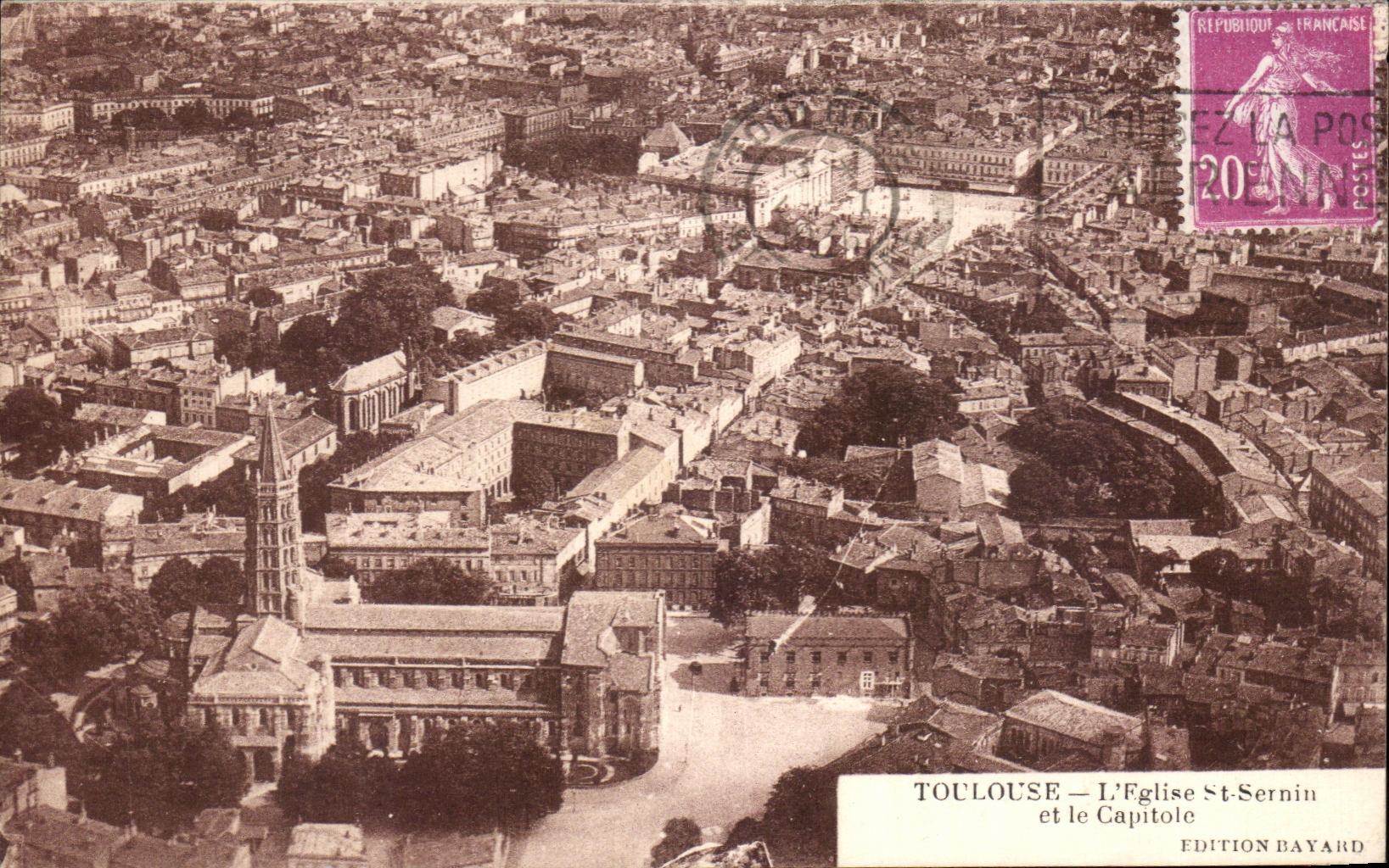 CPA Toulouse L'Eglise Ste Sernin et la Capitole 