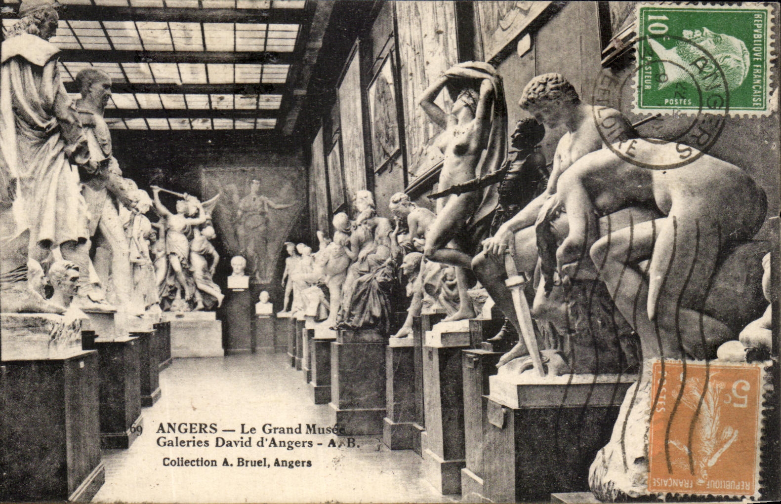 CPA Angers Le Grand Musee Galeries David d'Angers 