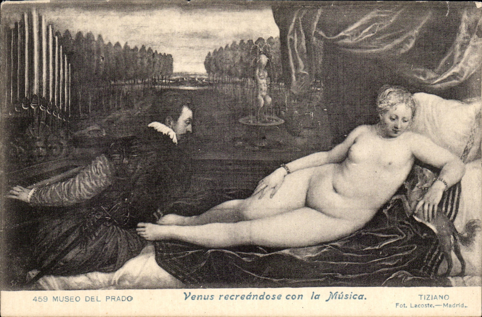 CPA Musee Des prapo Venus Recreandose Con La Musica Tiziano Madrid