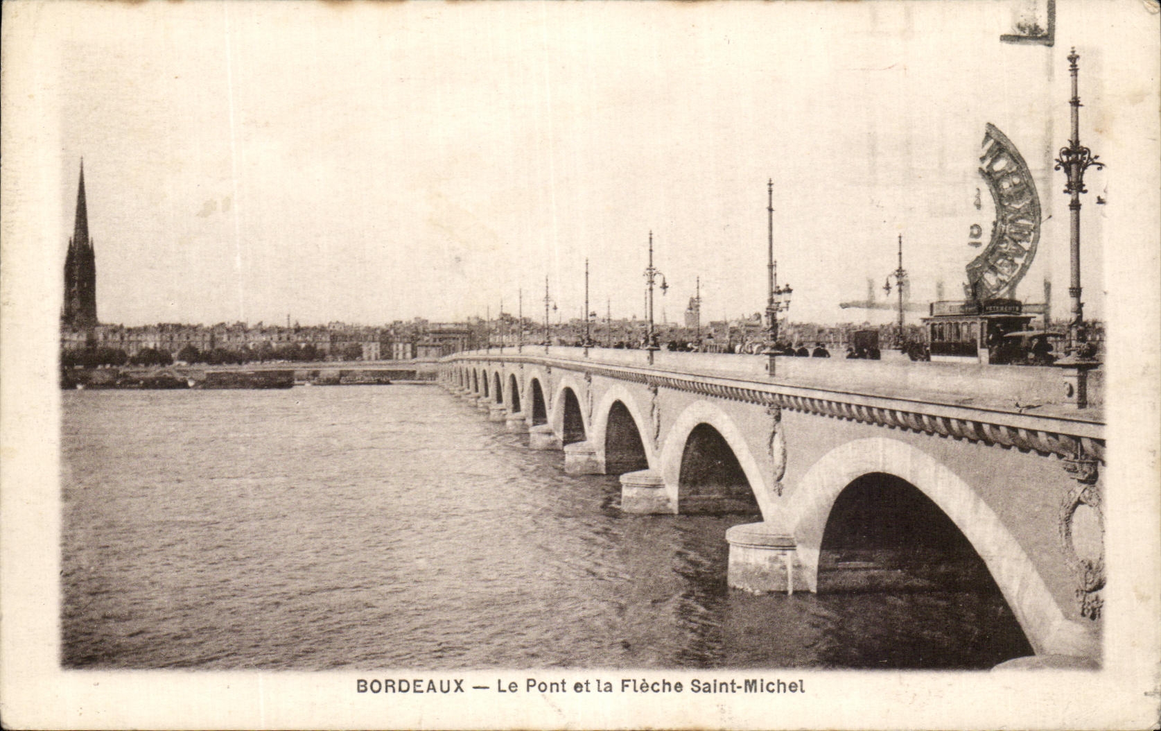 CPA Bordeaux Le Pont Et La Fleche Saint Michel