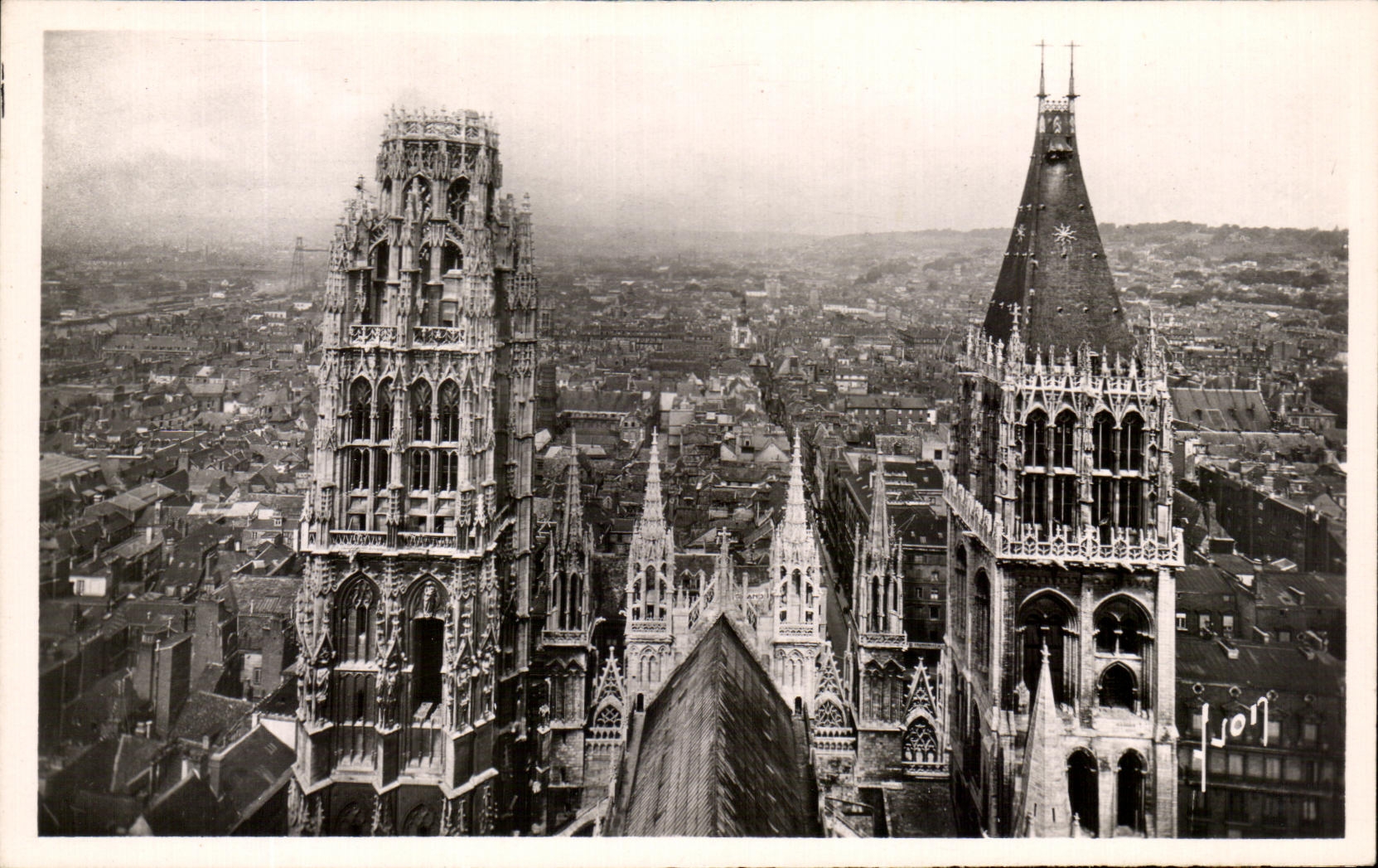 CPA Rouen La Cathedrale Tours Du Beurre Et st Romain