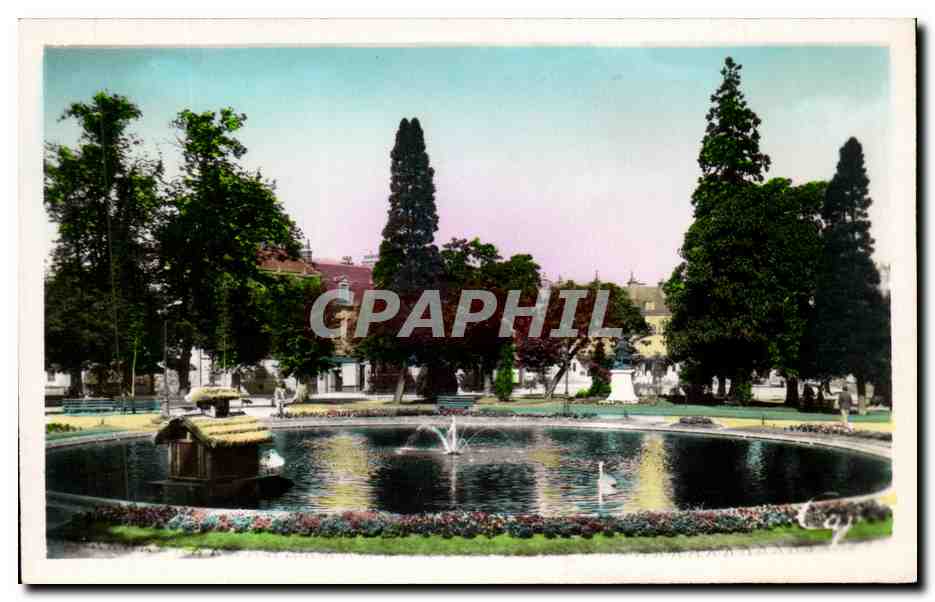 CPA Moulins Bassin De La Place De La Republique