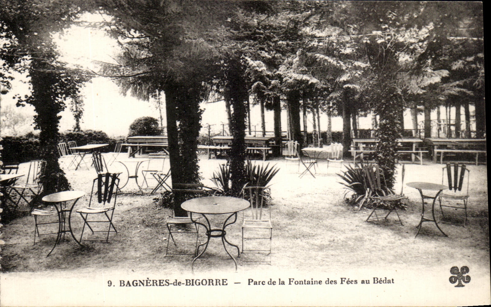 Bagnères-de-Bigorre — Park der Fontaine des Fées in Bédat — unbekannter Verlag, Nr. 9