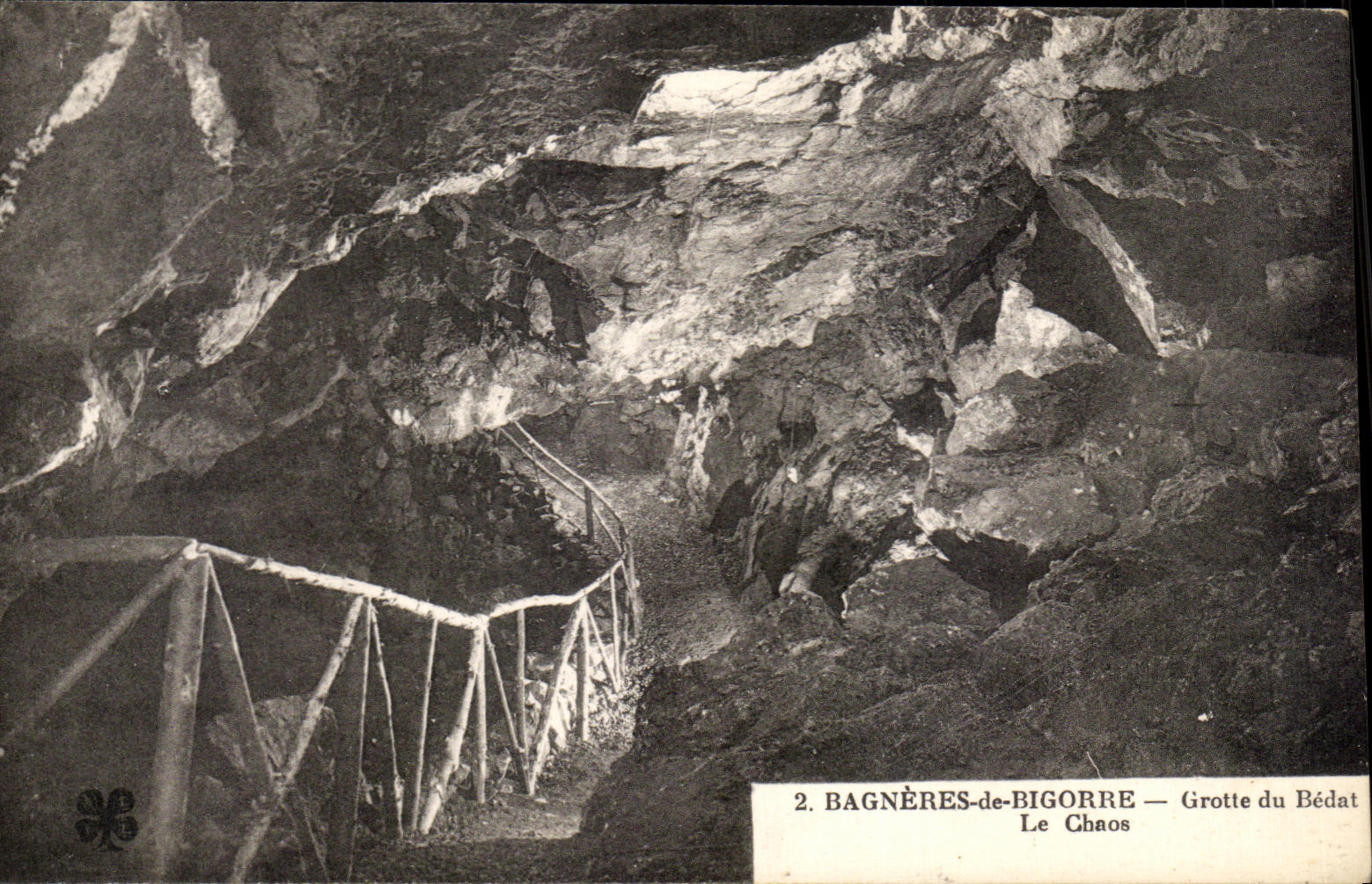 CPA Bagneres de Bigorre Grotte du Bedat Le Chaos 