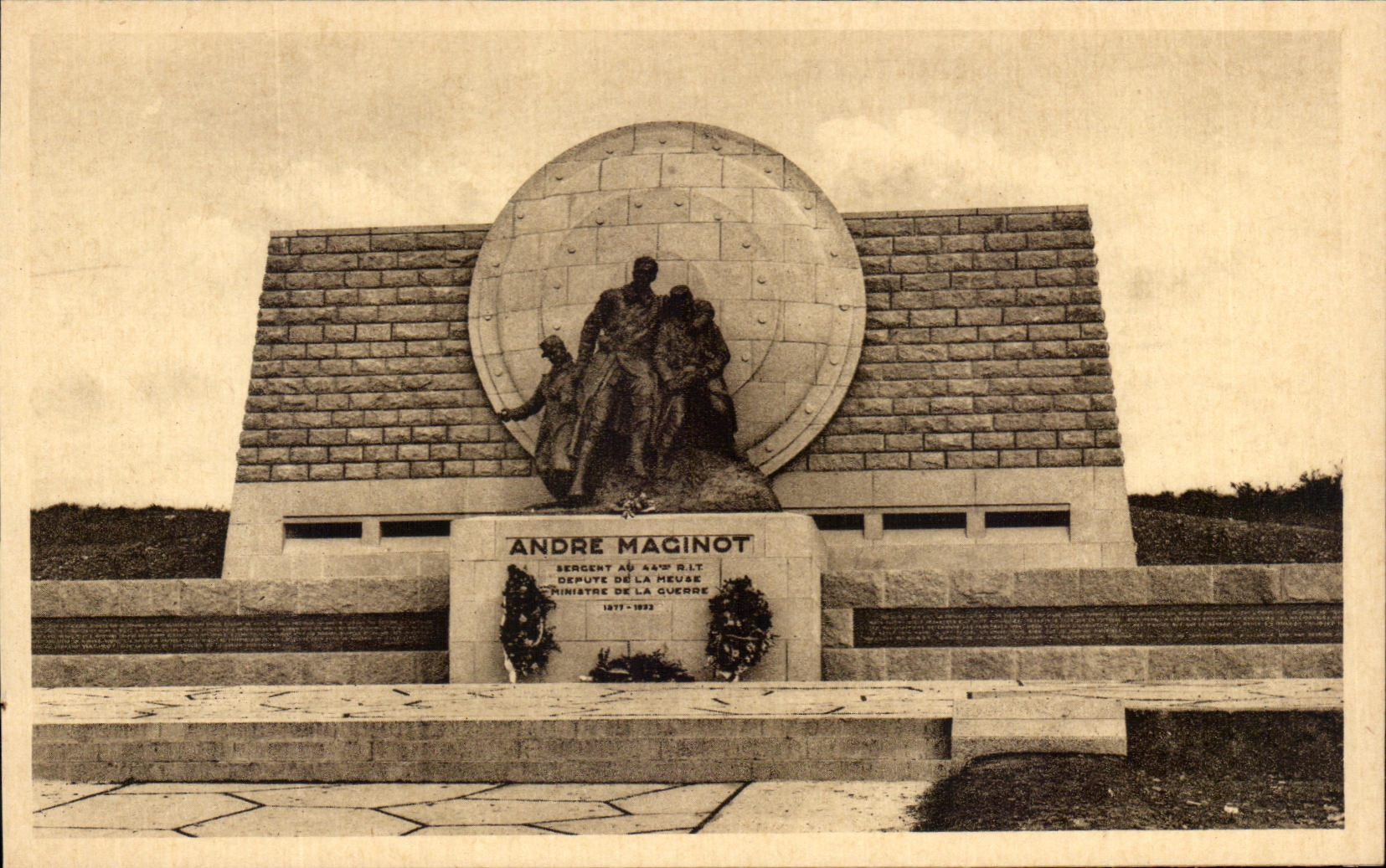 Monument à André Maginot — Verdun — Ossuaire de Douaumont