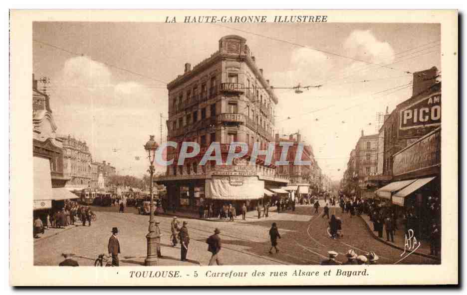 CPA La Haute Garonne Illustree Toulouse Carrefour des rues Alsace et Bayard