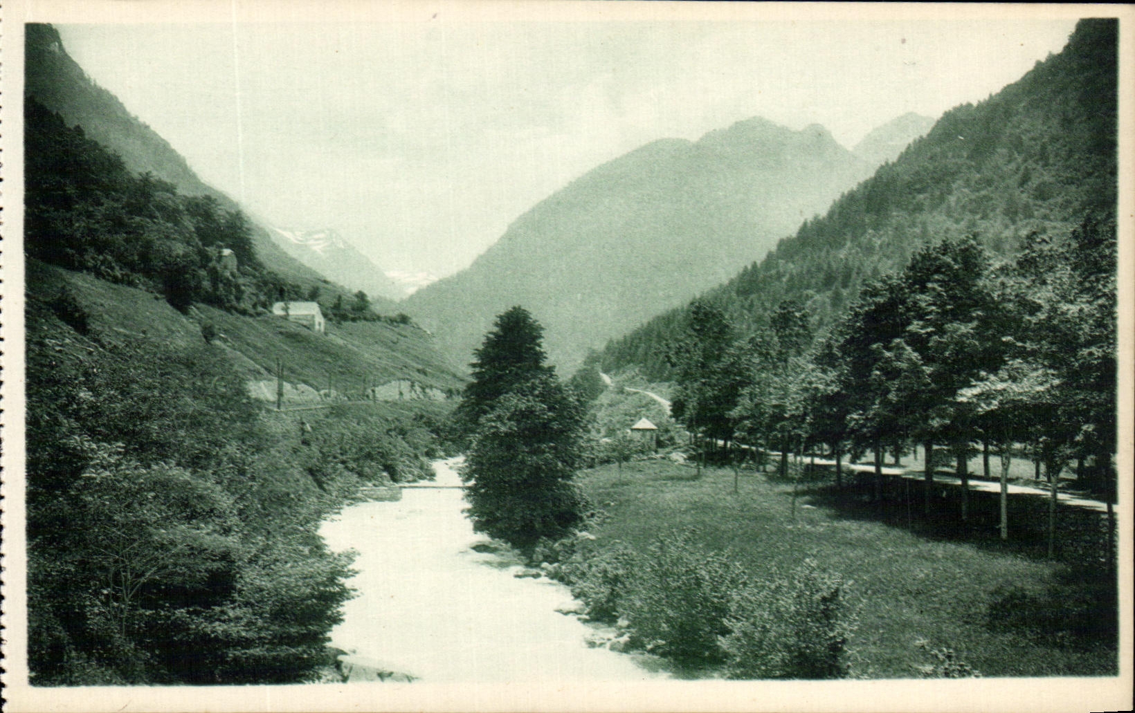 Les Pyrénées - CAUTERETS - Chemin de la Raillière et Gave de Cauterets — Bloc frères, Éditeurs Bordeaux