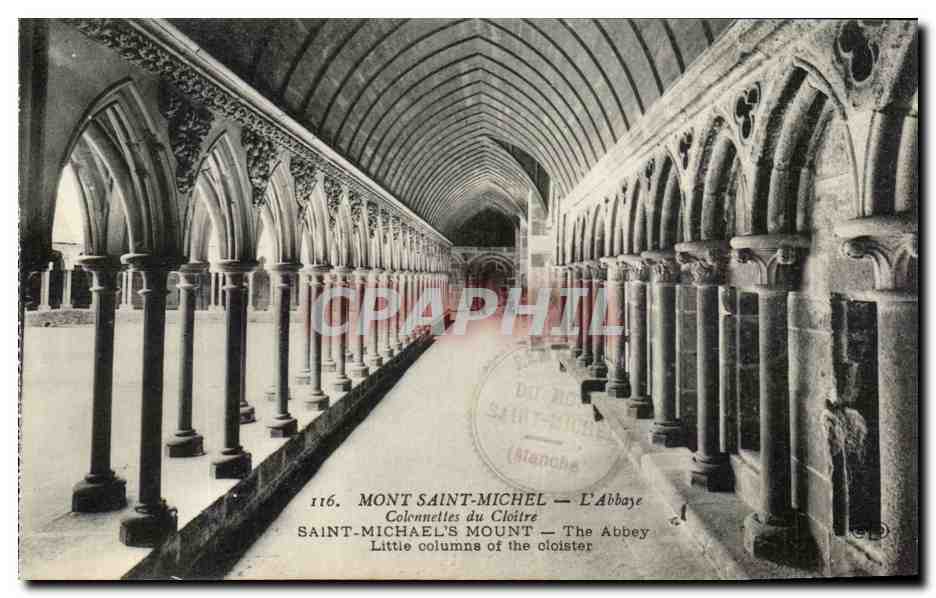 CPA Mont Saint Michel L Abbaye Colonnettes du cloitre