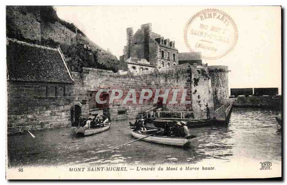 CPA Mont Saint Michel L Entree du Mont a Maree Haute 