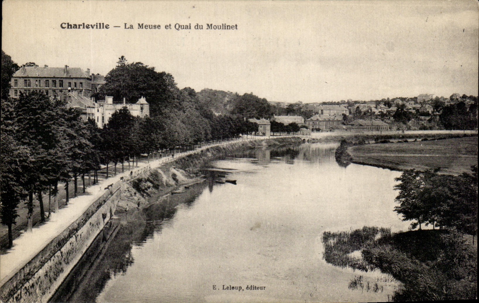 CPA Charleville La Meuse et Quai Du Moulinet 
