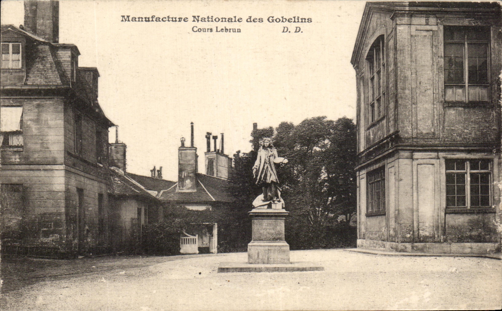 CPA Manufacture Nationale Des Gobelins Cours Lebrun 