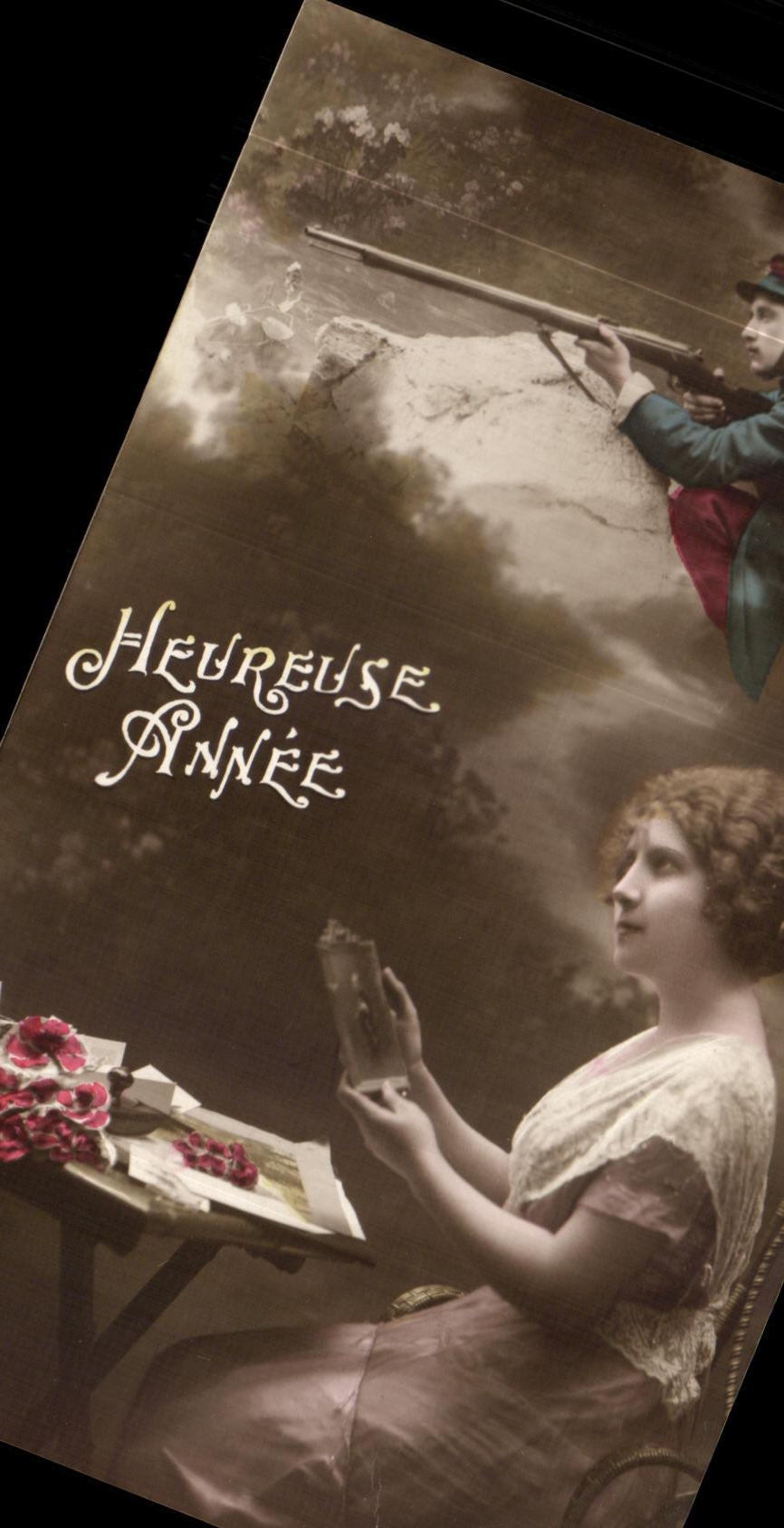 CPA Heureuse Annee Femme Militaria