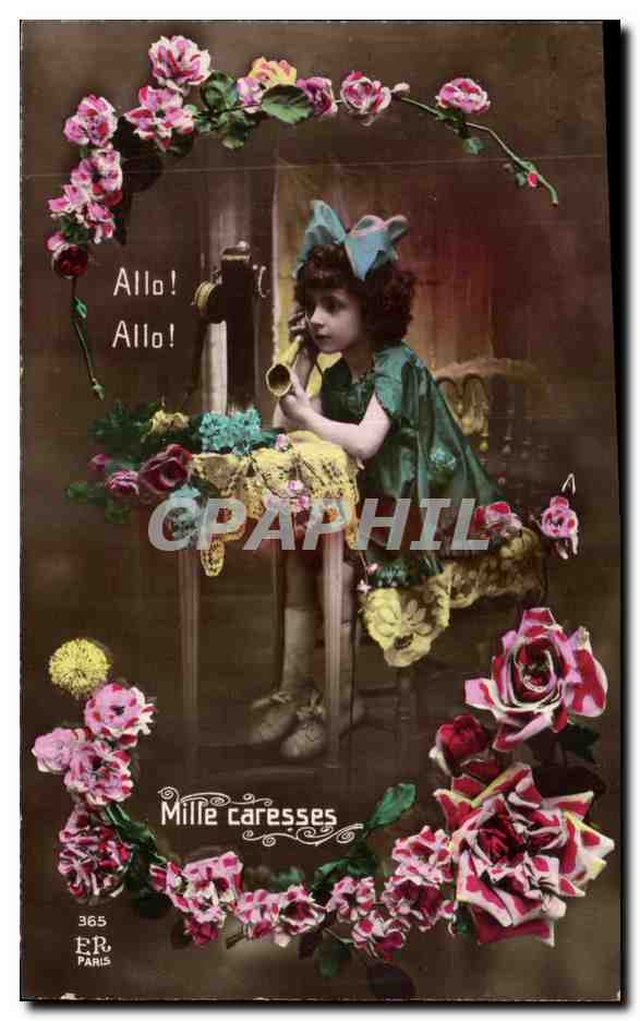 CPA Mille Caresses Enfant Telephone