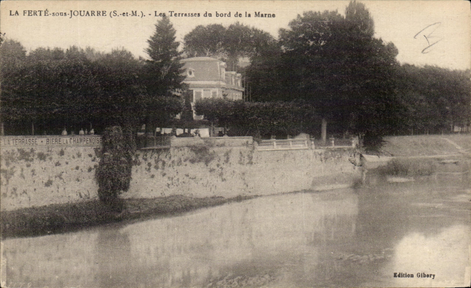 La Ferté-sous-Jouarre (S.-et-M.) — Les Terrasses du bord de la Marne — Edition Gibery
