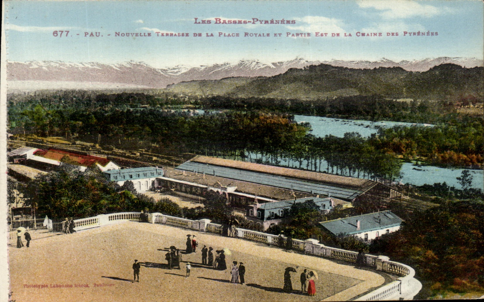 Pau - Nouvelle Terrasse de la Place Royale et partie est de la chaîne des Pyrénées — Phototypie Laketano Frères, Toulouse