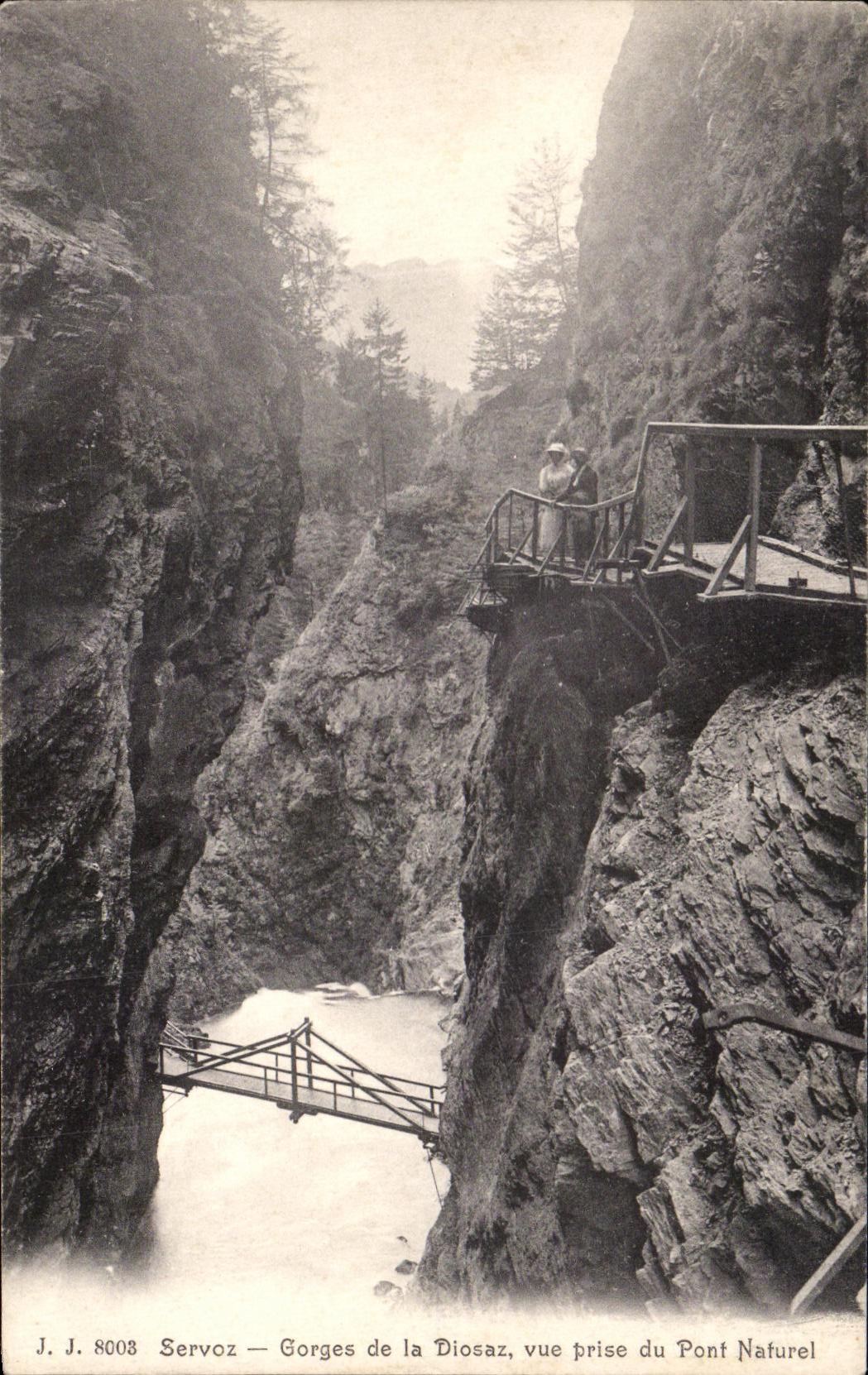 Gorges de la Diosaz — vue prise du Pont Naturel — J. J. 8003