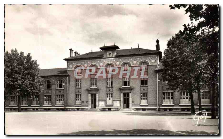 CPSM Saint Ouen Le Groupe Scoiaire Jean Jaures