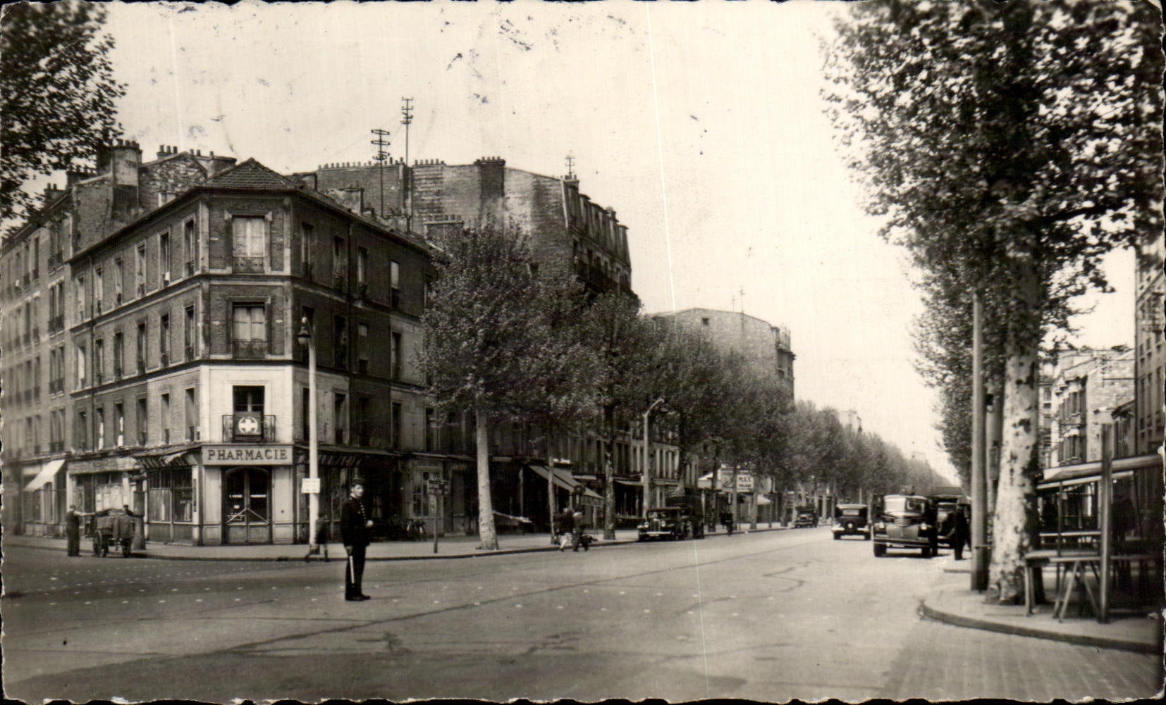 CPSM St Ouen Avenue Michelet Pharmacie