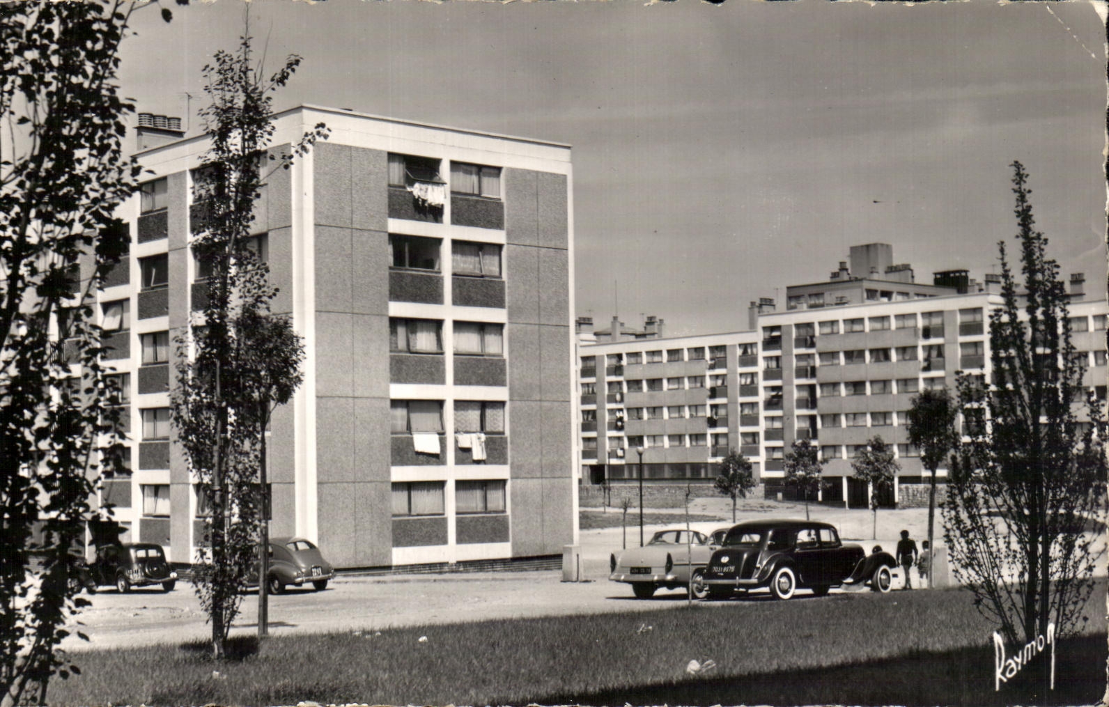 CPSM Aubervillers La Cite Emile Dubois