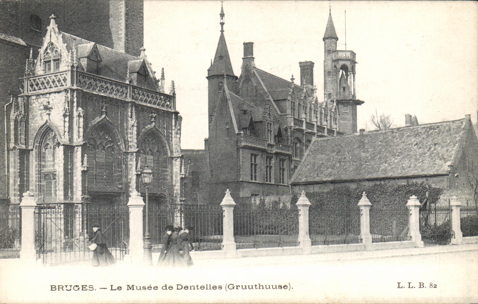 CPA Bruges Le Musee de Dentelles Gruuthuuse