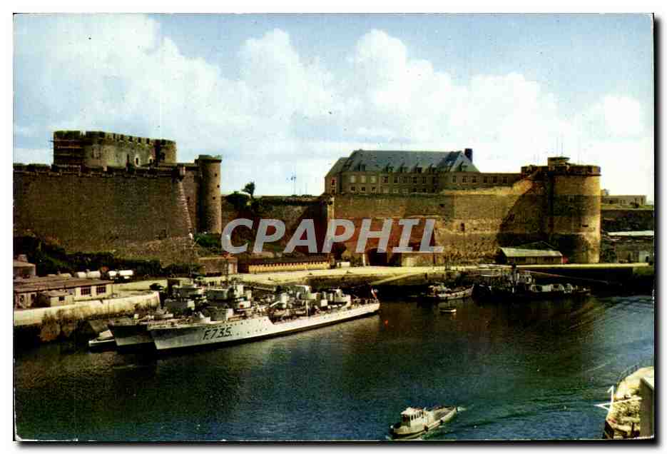 Brest — Le vieux château du XVème siècle dominant l'entrée de l'Arsenal — Éditions d'Art JOS