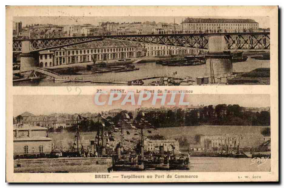 CPA Brest Torpilleurs au Port De Commerce Le pont de recouvrance