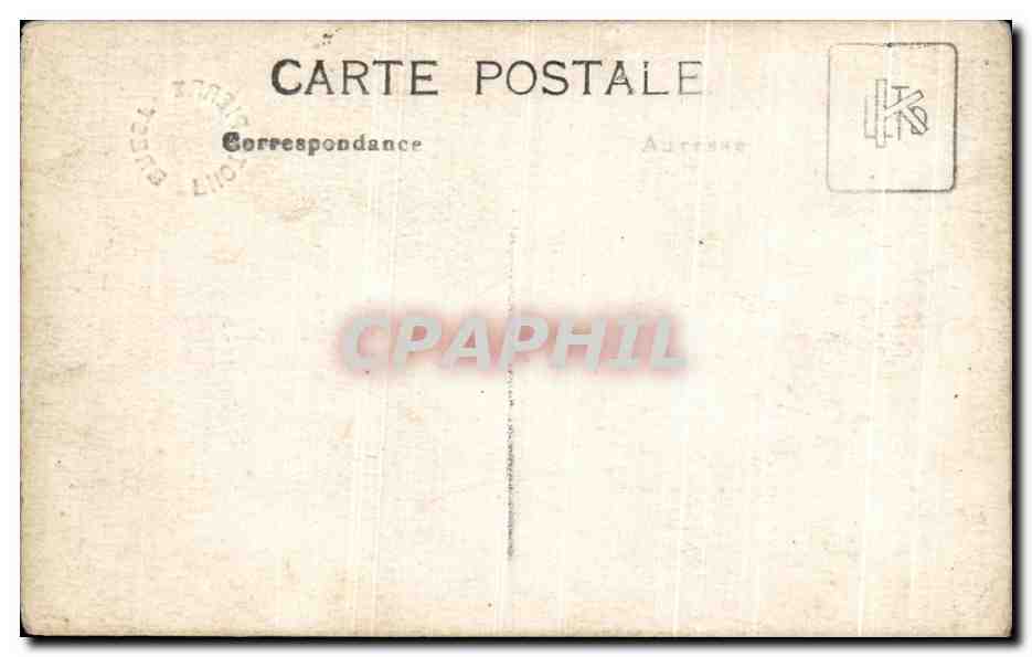 Infirmière — portrait studio — Éditeur : B. Pict. (B. Pict. Paris) — Verso