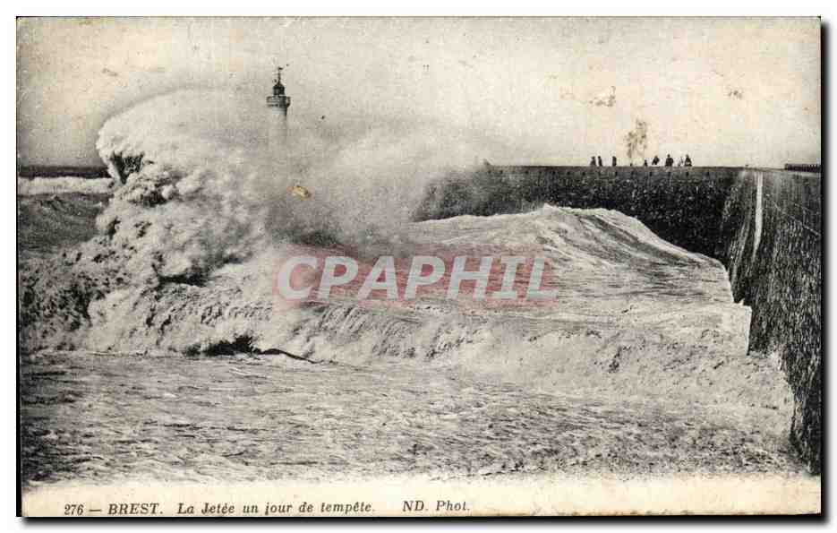 CPA Brest La Jetee Un Jour De Tempete Phare