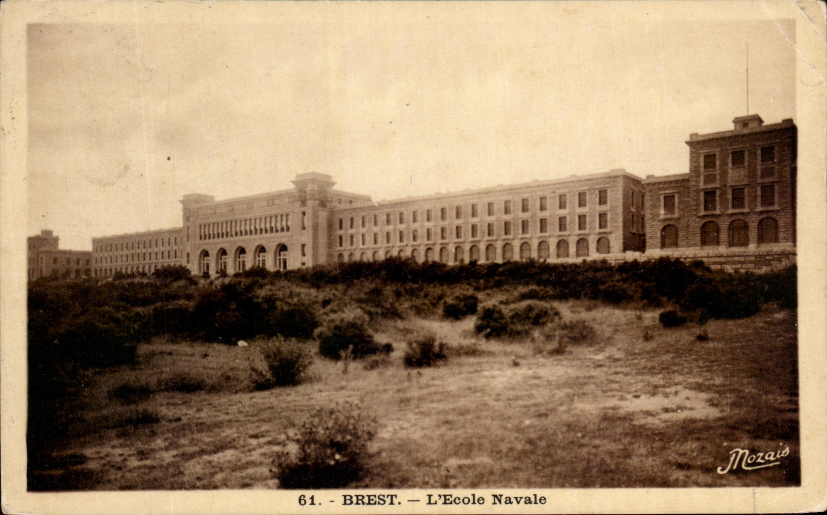 CPA Brest L Ecole Navale Militaria