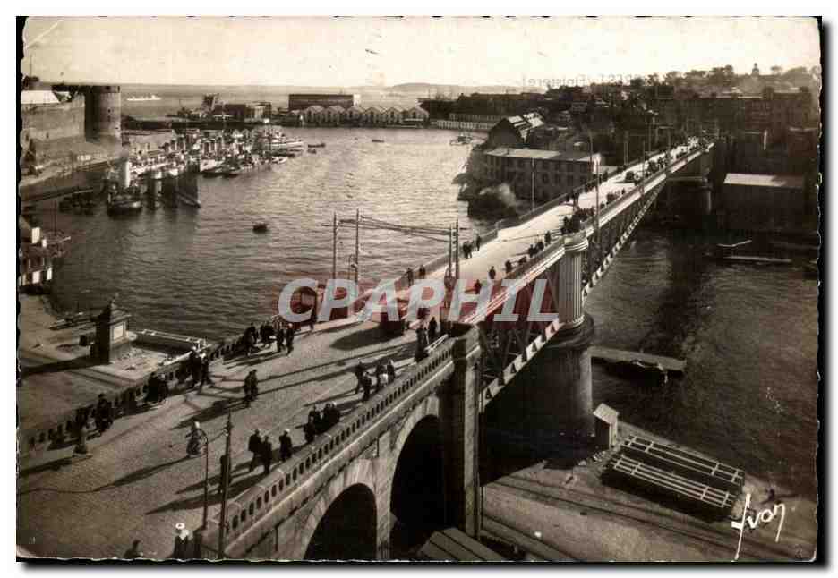 CPA Brest Le pont Tournant Et l avant Port Bateaux
