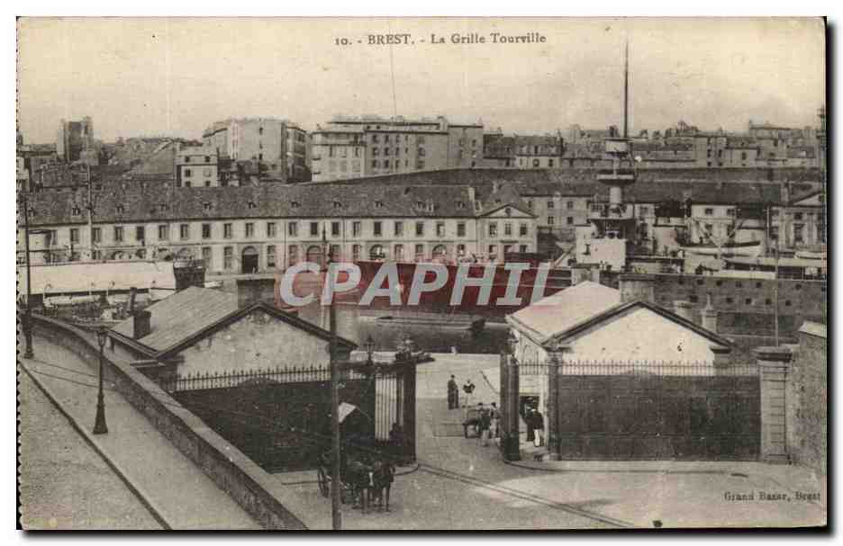 CPA Brest La Grillle Tourville Bateau