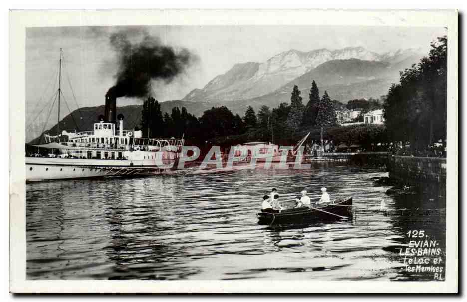 CPSM Evian les Bains Le lac et les Memises Bateau 