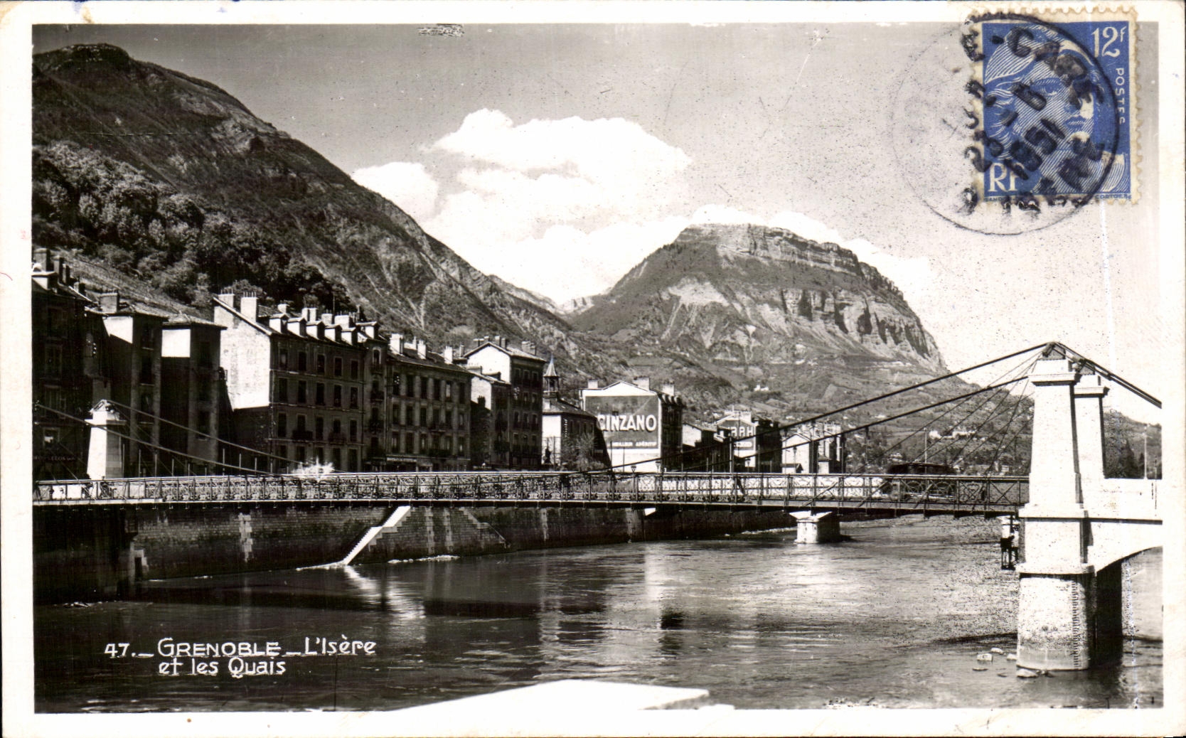 CPA Grenoble L Isere et les Quais