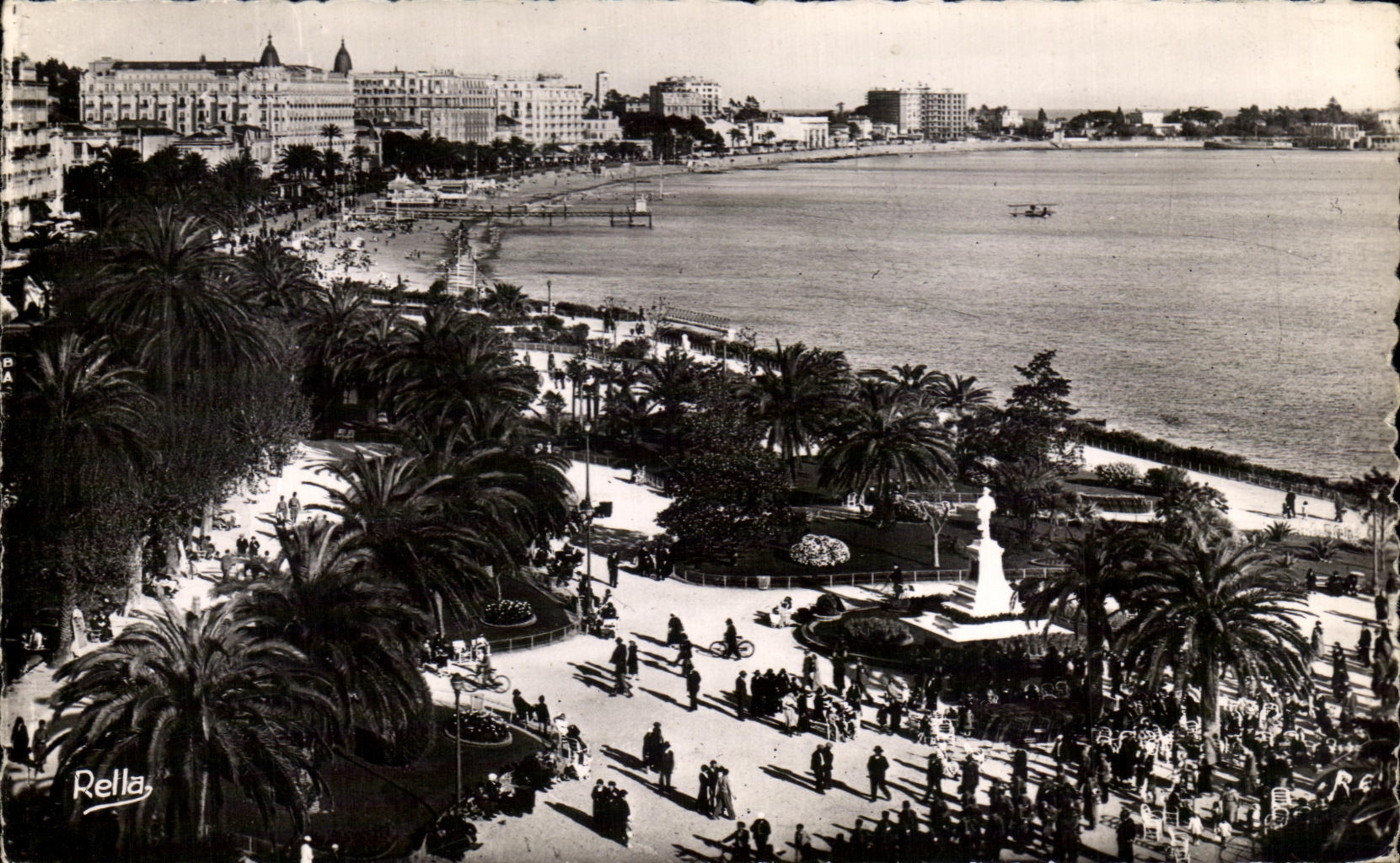 CPA Cannes Les Jardins de la Croisette