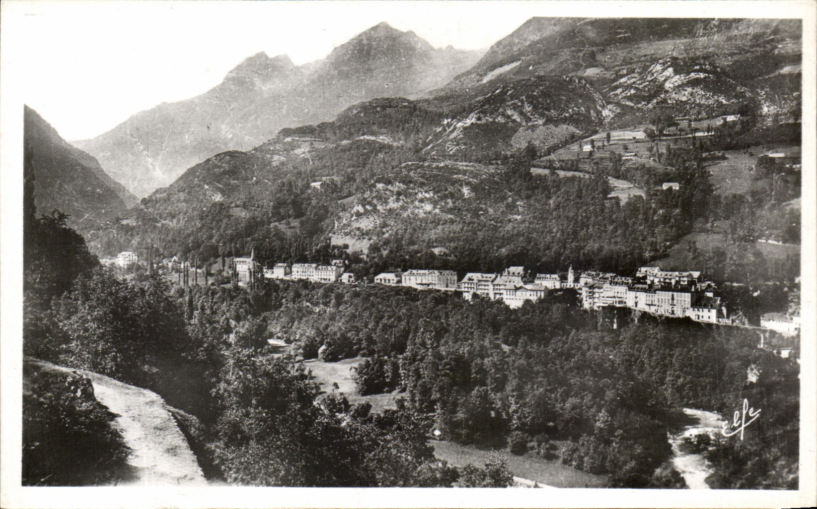 CPSM Pyrenees St Sauveur Vue Generale
