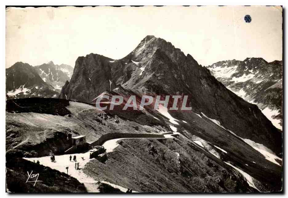 CPSM Col du Tourmalet et le Pic d Espade