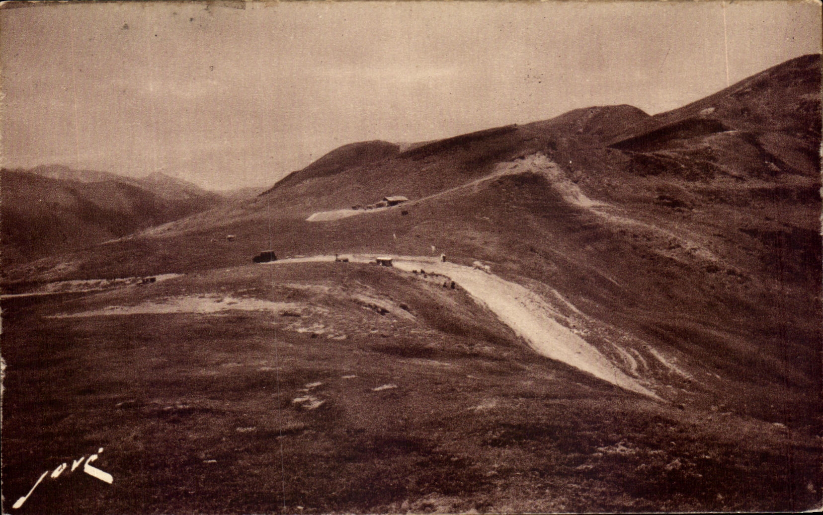 Col d'Aubisque — Le Point culminant — Éditions Jovî Pau (B.-P.)